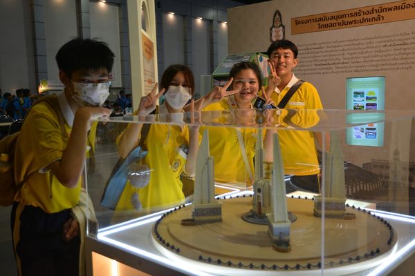 โรงเรียนปรีชานุศาสน์